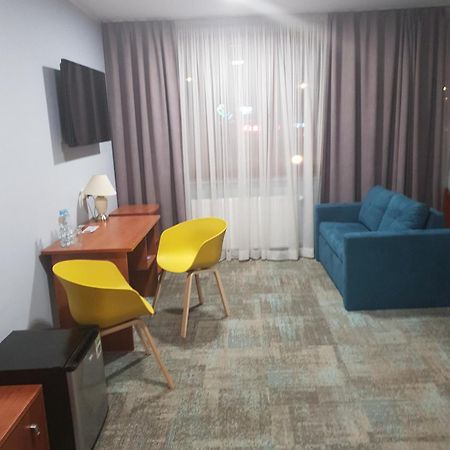 Carina Hotel Tczew Luaran gambar
