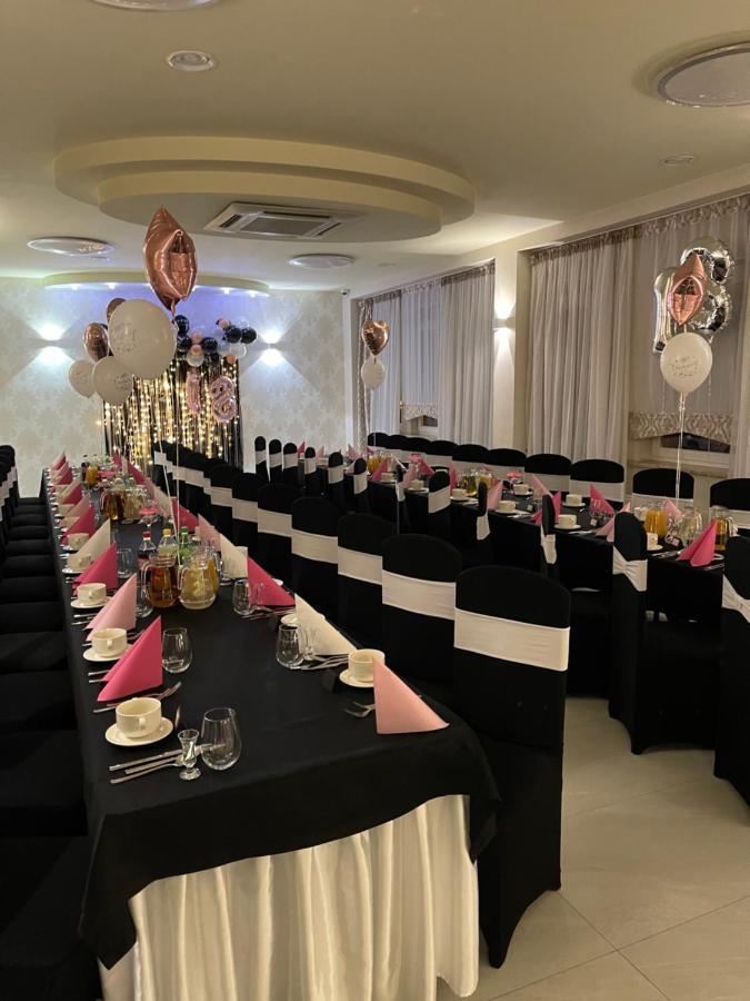 Carina Hotel Tczew Luaran gambar