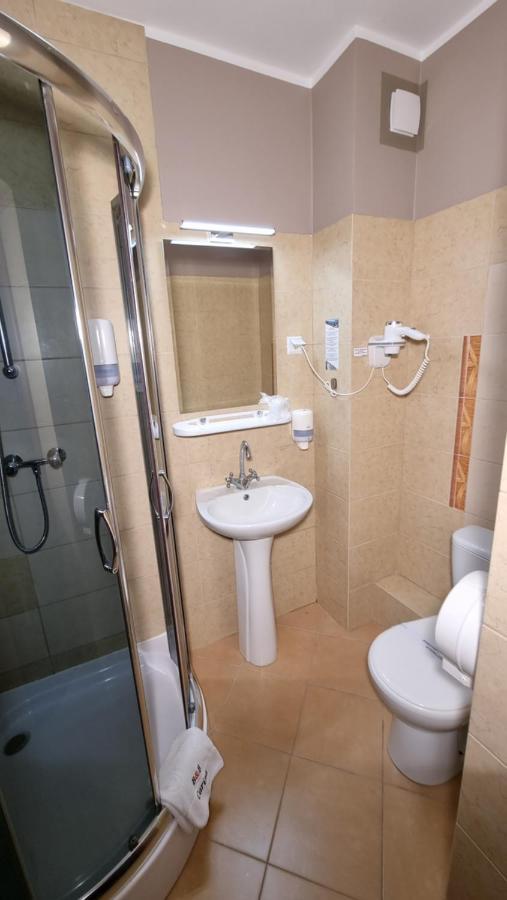 Carina Hotel Tczew Luaran gambar