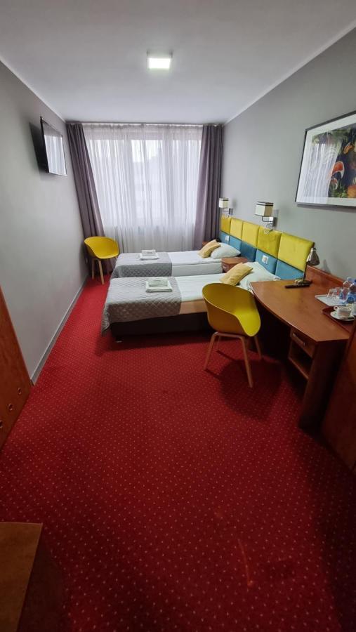 Carina Hotel Tczew Luaran gambar